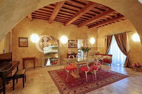 Villa con Piscina a 