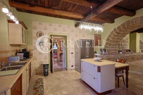 Villa con Piscina a 