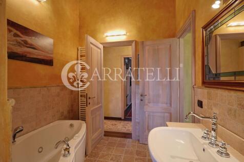 Villa con Piscina a 