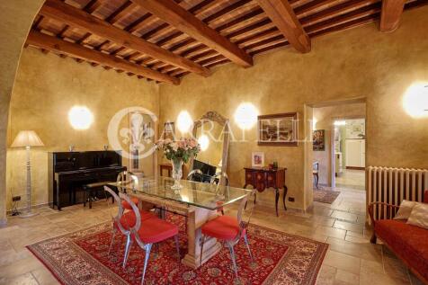 Villa con Piscina a 