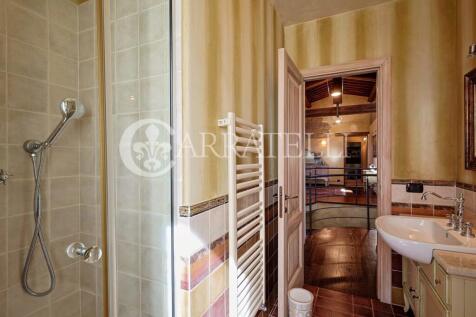 Villa con Piscina a 