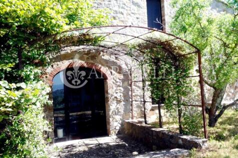 Affascinante Borgo a