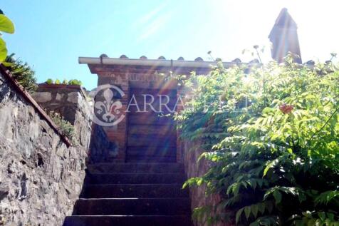 Affascinante Borgo a