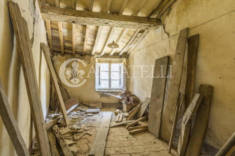 Casale con piscina i