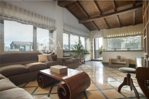 Prestigioso Attico c
