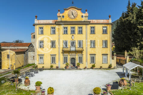 Pisa villa storica d