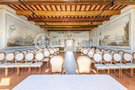 Pisa villa storica d
