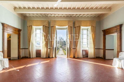 Pisa villa storica d