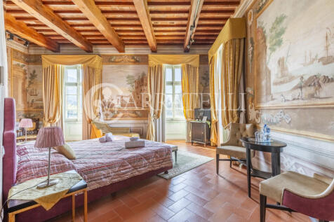 Pisa villa storica d