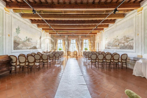Pisa villa storica d
