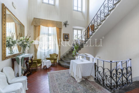 Pisa villa storica d