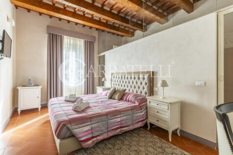 Pisa villa storica d