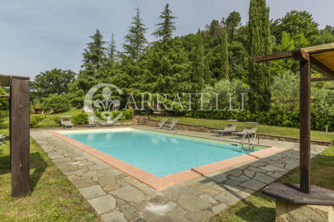Volterra casale con 