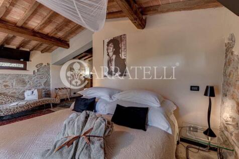 Scarlino Splendida v