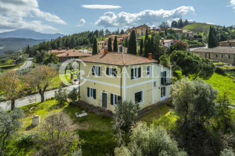 Villa Moderna a Cast