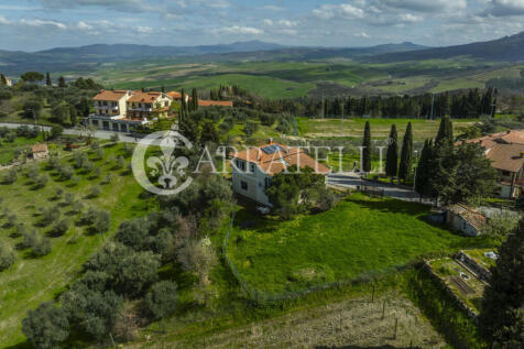 Villa Moderna a Cast