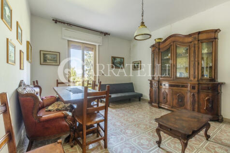 Collestrada casa in 