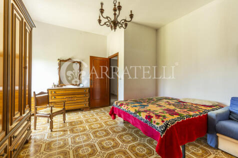 Collestrada casa in 
