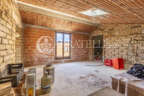 Collestrada casa in 