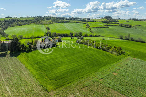 Collestrada casa in 