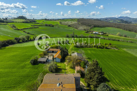 Collestrada casa in 
