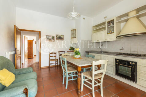 Casale con piscina e