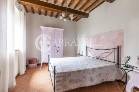 Casale con piscina e