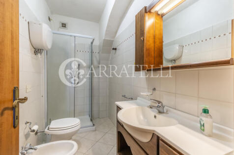 Casale con piscina e