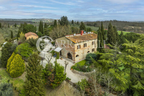 Casale con piscina e