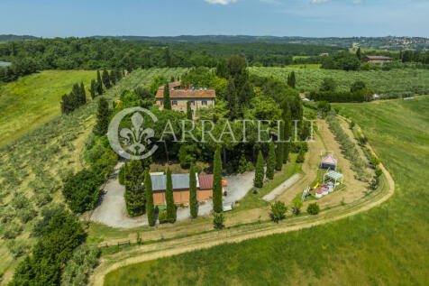 Casale con piscina e