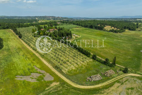 Casale con piscina e