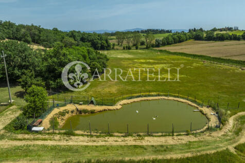 Casale con piscina e