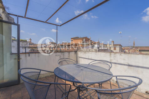 Attico con terrazza 