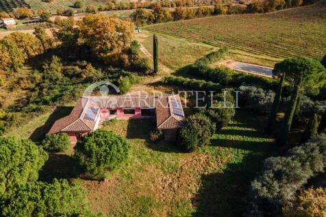 Casale da sogno tra 