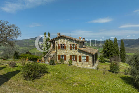Casale in pietra a S