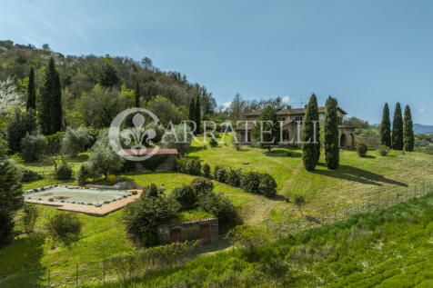 Casale in pietra a S