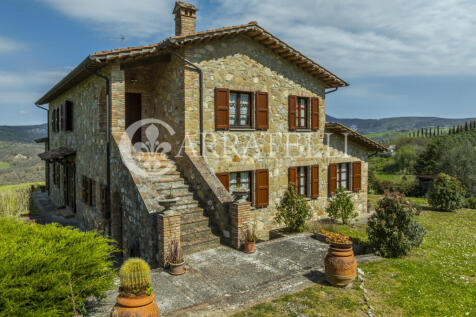 Casale in pietra a S