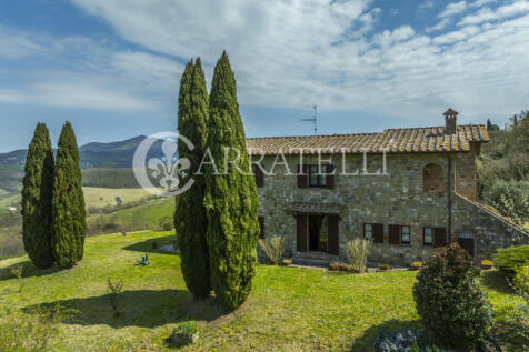 Casale in pietra a S