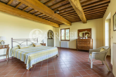 Casale in pietra a S