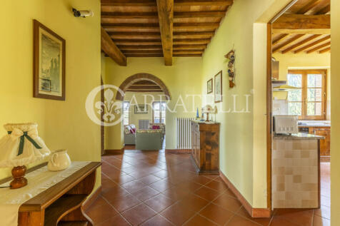 Casale in pietra a S