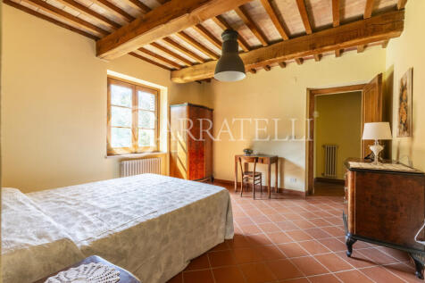 Casale in pietra a S