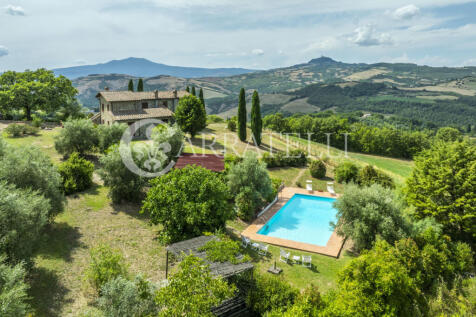 Casale in pietra a S