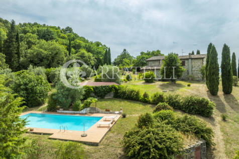 Casale in pietra a S