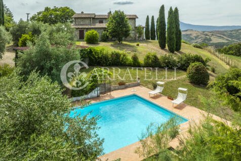 Casale in pietra a S
