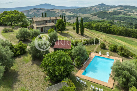 Casale in pietra a S