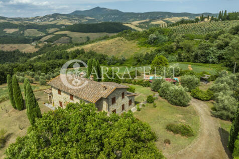 Casale in pietra a S