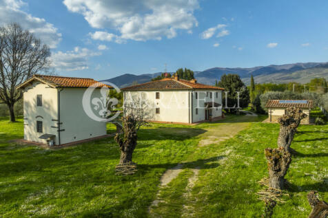 Casale di lusso con 