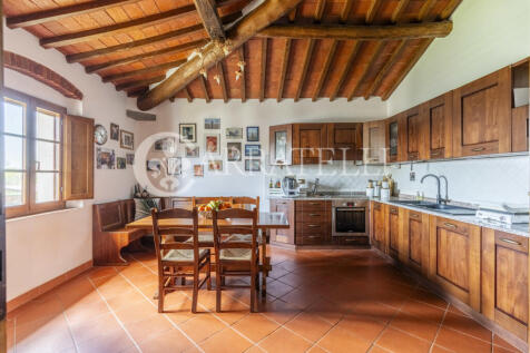 Casale di lusso con 