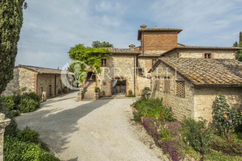 Tenuta storica con a