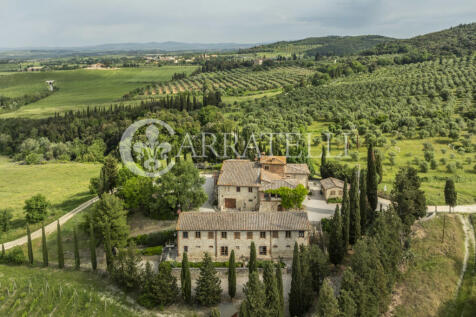 Tenuta storica con a